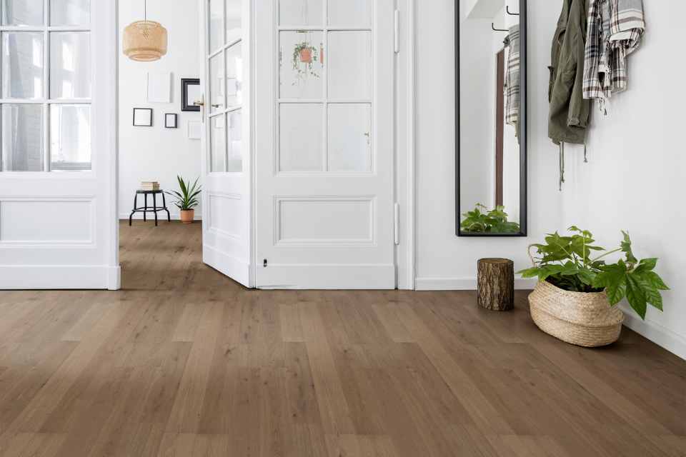 Waterproof laminate flooring in Canada